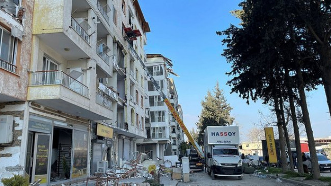 Hatay’da 173 binanın enkazı kaldırılacak