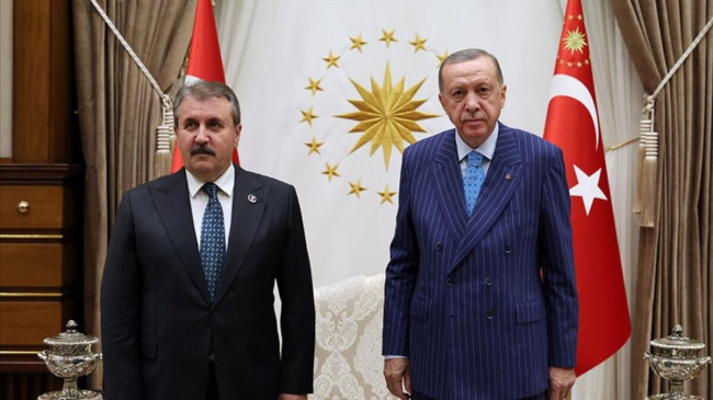 Beştepe’de Cumhurbaşkanı Erdoğan, Mustafa Destici görüşmesi