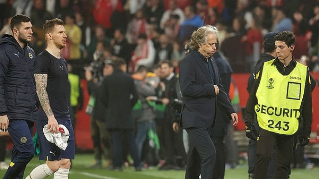 Fenerbahçe, Sevilla karşısında tur peşinde