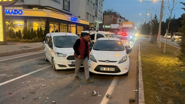 Nevşehir’de zincirleme kaza: 6 yaralı