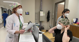 Yaralı depremzedeler Başakşehir Çam ve Sakura Şehir Hastanesinde tedavi ediliyor