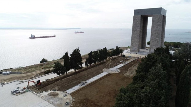 Çanakkale’deki Şehitler Abidesi’nde Cumhuriyet’in 100. yılına özel düzenlemeler yapılıyor