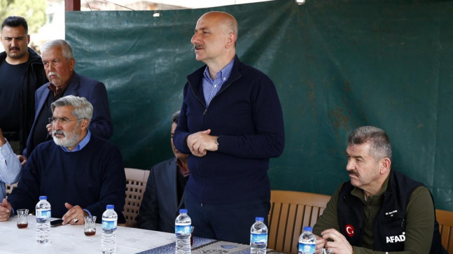 El birliiyle bu ilerin stesinden geleceiz