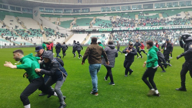 Bursa’da olaylı maç: 9 kişi gözaltına alındı