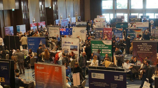 Depremden etkilenen öğrencilere 450 bin dolarlık yurt dışı eğitim bursu