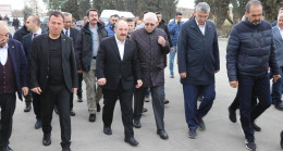 Bakan Varank, Kahramanmaraş’ta ziyaretlerde bulunup esnafın sorunlarını dinledi