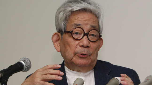 Nobel Edebiyat Ödüllü Japon yazar Kenzaburo hayatını kaybetti