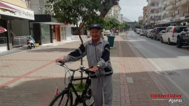 “88 yaşındayım, Sağlıklı Yaşam İçin 27 yıldır Bisiklet Kullanıyorum..! – Güncel