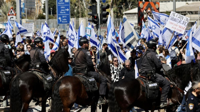 srail vatanda Araplar, Netanyahu hkmetini protesto etti