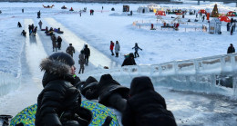 Astana’da kışın eğlencenin adresi buzla kaplı Esil Nehri