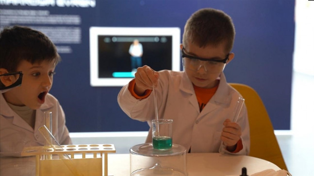 Bursa'daki 6 asırlık medrese bilim meraklılarını ağırlamaya başladı