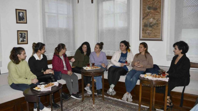 Çalıkuşu Kültür Evi özel misafirlerini ağırladı