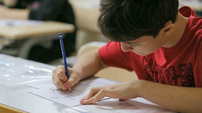 İBB’den depremzede öğrencilere ücretsiz ders – Son Dakika Eğitim Haberleri