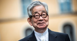 Nobel ödüllü Japon yazar Kenzaburo Oe hayatını kaybetti