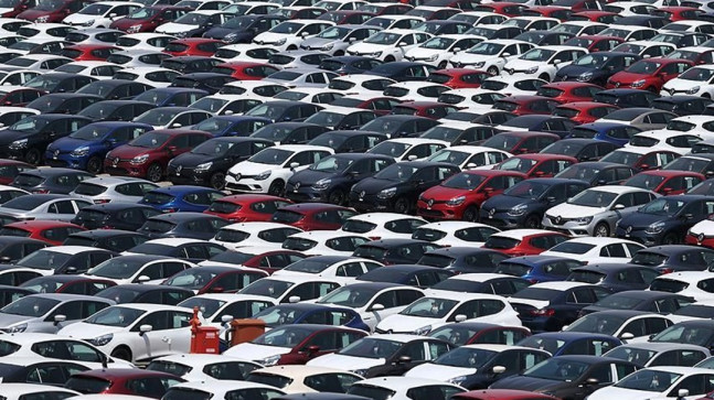 Avrupa’da otomobil satışları 2022’de düştü