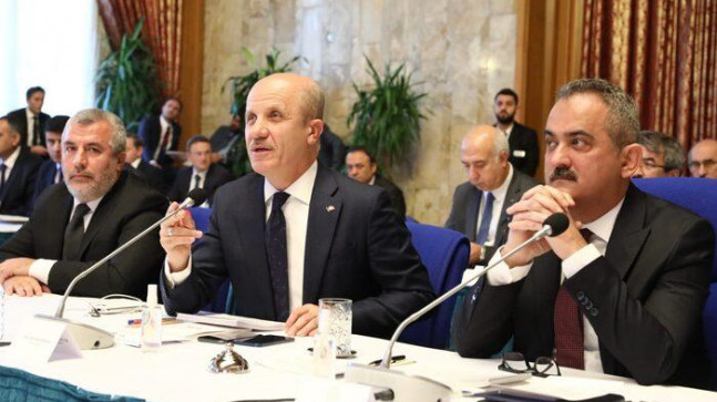 YÖK Başkanı Özvar: Öncelikli alanlarda uzmanlaşan üniversiteleri destekleme kararı verdik