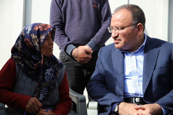 Bekir Bozdağ, Gaziantep'te incelemelerde bulundu