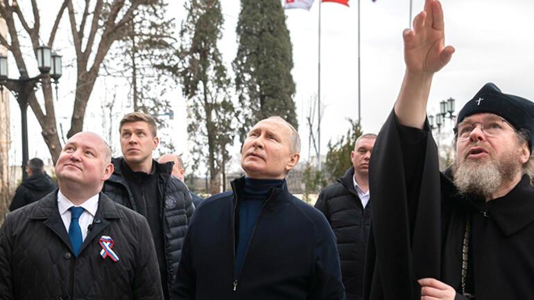 Putinden ilhakın yıldönümünde Kırıma ziyaret